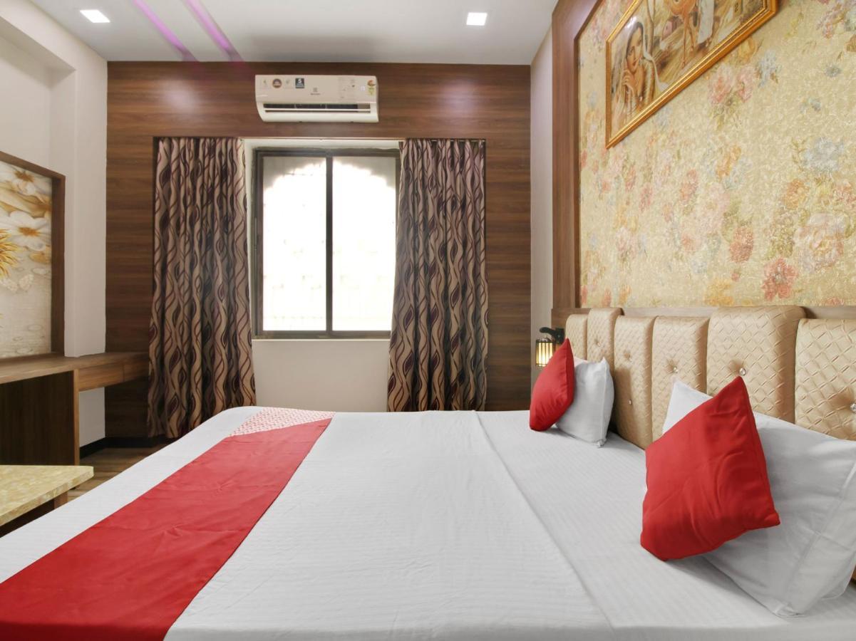 Oyo 74578 Hotel Al-Diyafa Hyderabad Ngoại thất bức ảnh