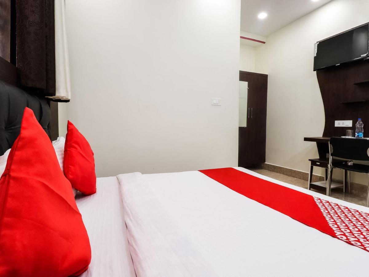 Oyo 74578 Hotel Al-Diyafa Hyderabad Ngoại thất bức ảnh